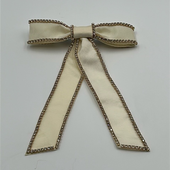 2207- Bow Hair Clip Handmade NWT - Picture 1 of 6